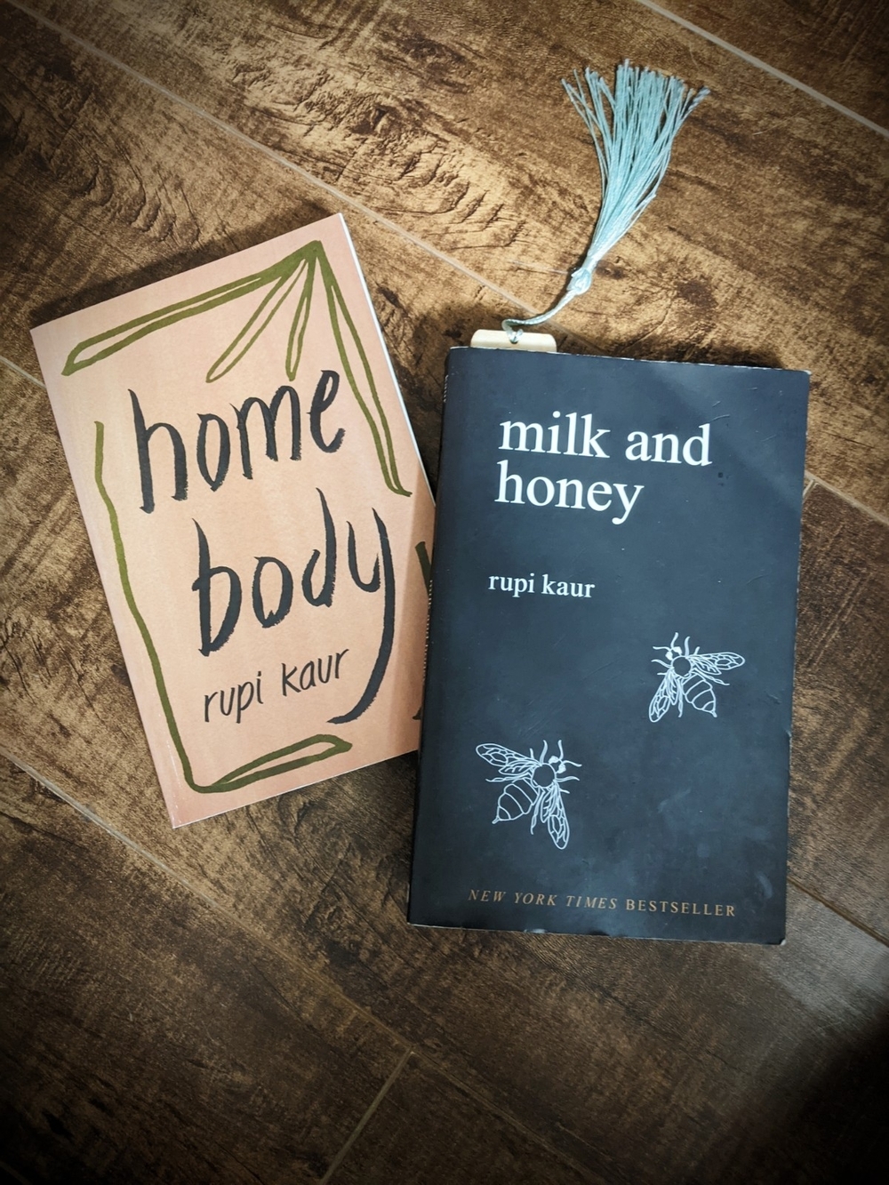 Rupi Kaur Poetry Set: milk and honey + home body 📚